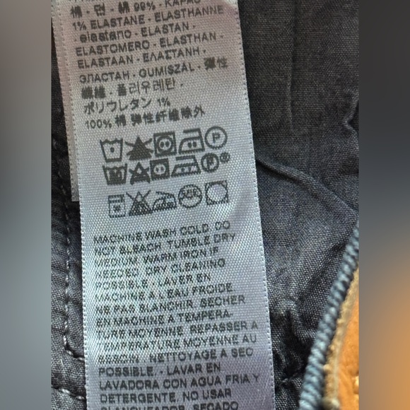 Levi’s Wedgie Straight Premium Jeans Dark Wash High Rise Denim Size 29 - Picture 11 of 12